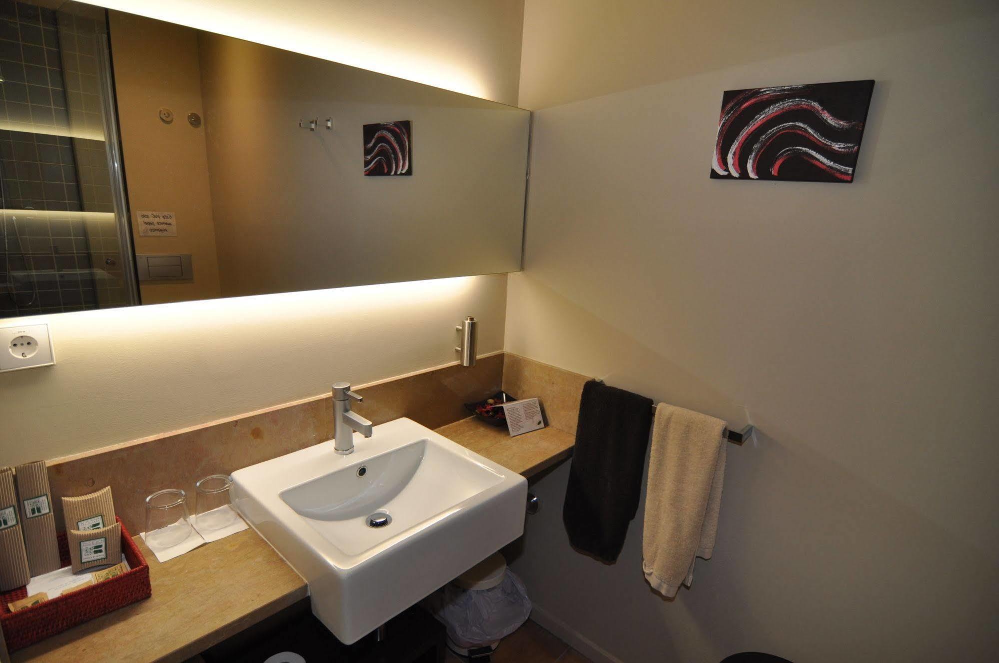 Hostal De Cabrit Sant Mateu Eksteriør billede